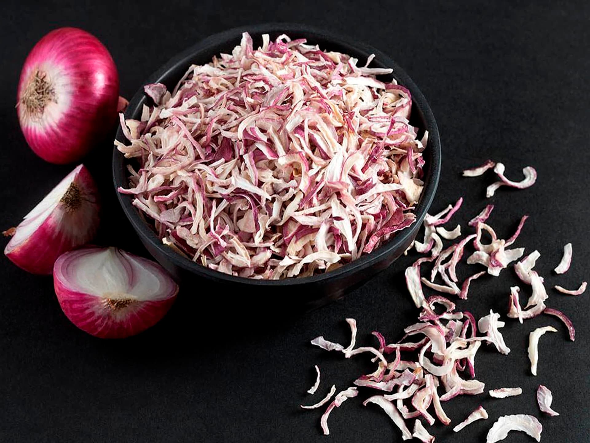 Dehydrated Onion Flakes for Global Food Trade